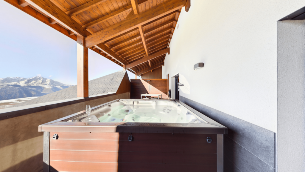 Appartement T4 duplex haut de gamme très spacieux et luxueux – 5 pièces – 4 chambres – 123 m²