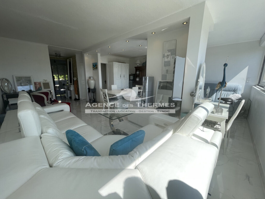 T5 vue étang rénové – 5 pièces – 4 chambres – 100 m²