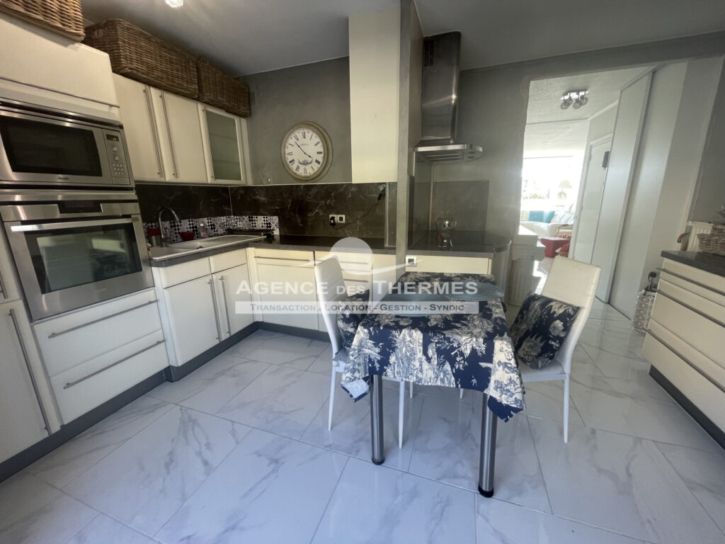 T5 vue étang rénové – 5 pièces – 4 chambres – 100 m²