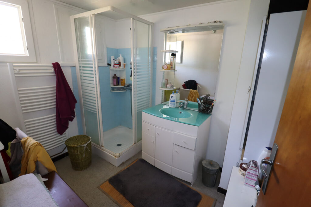 Grande Maison familiale à 5mn du village – 9 pièces – 5 chambres – 240 m²