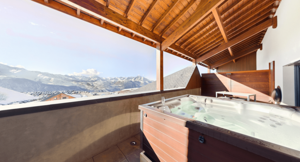 Appartement T4 duplex haut de gamme très spacieux et luxueux – 5 pièces – 4 chambres – 123 m²