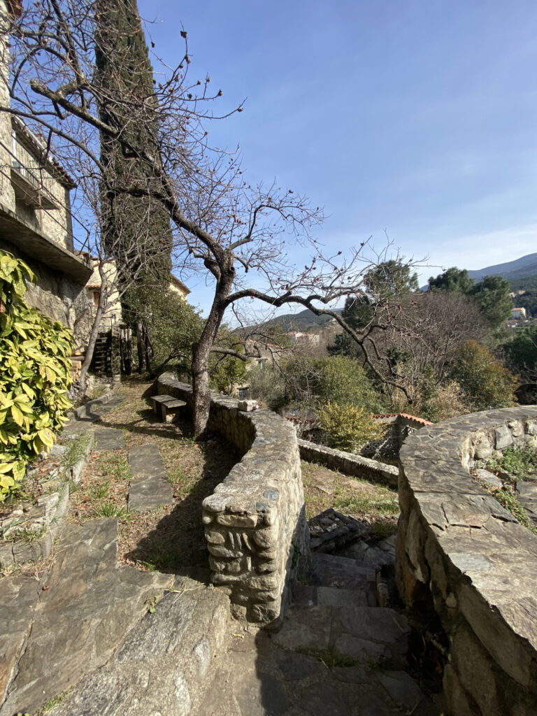 Au coeur du vallespir , dans un village de carractère, maiso – 8 pièces – 7 chambres – 300 m²