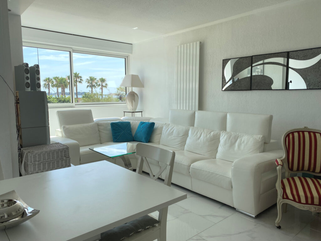 T5 vue étang rénové – 5 pièces – 4 chambres – 100 m²