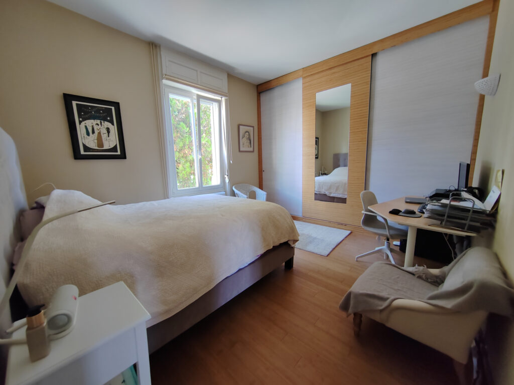 DUPLEX de STANDING dans une MAISON BOURGEOISE – QUARTIER REB – 7 pièces – 4 chambres – 151 m²