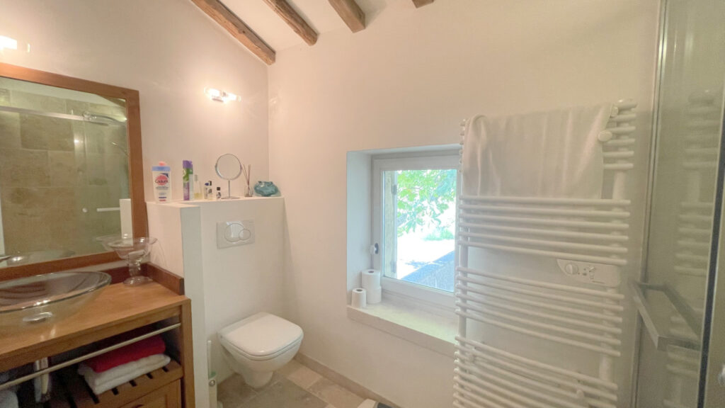 DREAM’ – PROPRIETE DE 1700 DE 305M2 HABITABLES AVEC PISCINE  – 8 pièces – 5 chambres – 304 m²