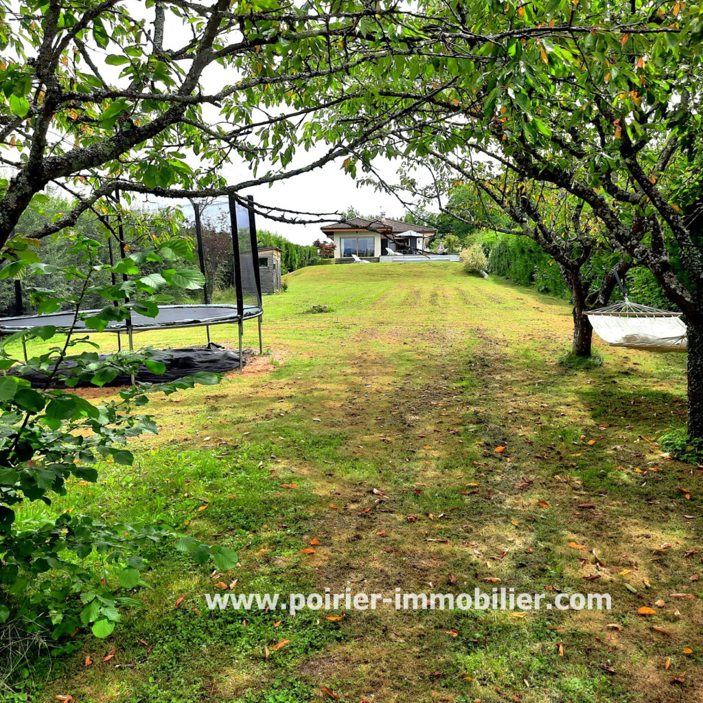 Villa sur Messery – 7 pièces – 5 chambres – 187 m²