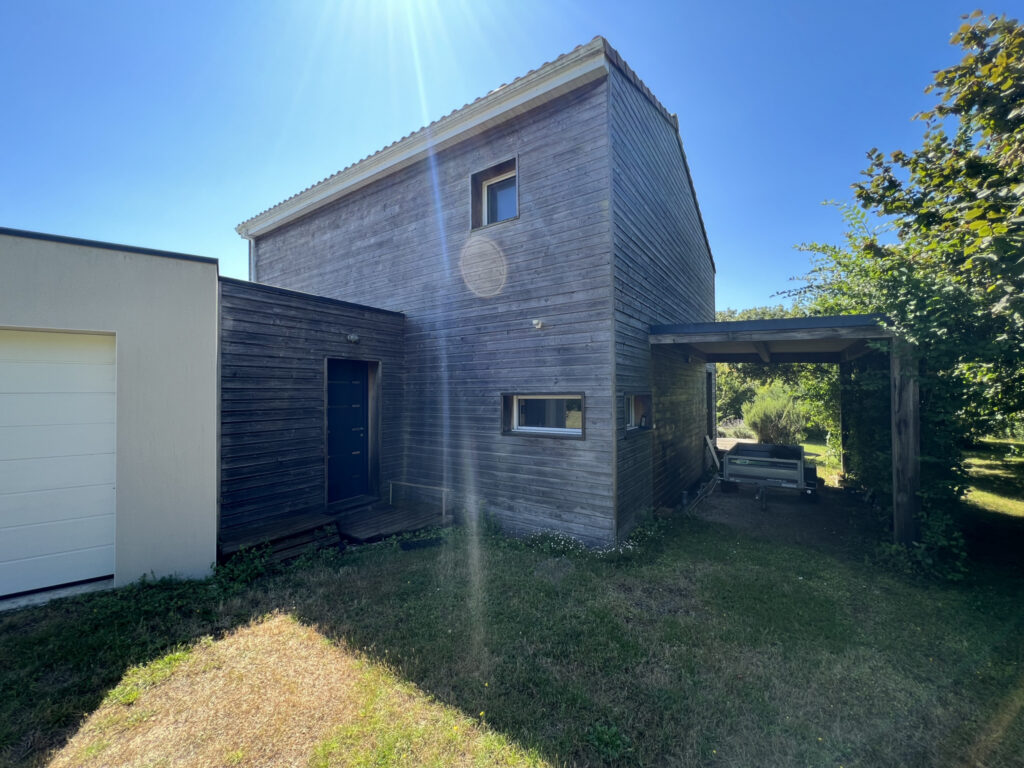 Maison 110 m2, Meschers, Sud Royan – 5 pièces – 3 chambres – 110 m²