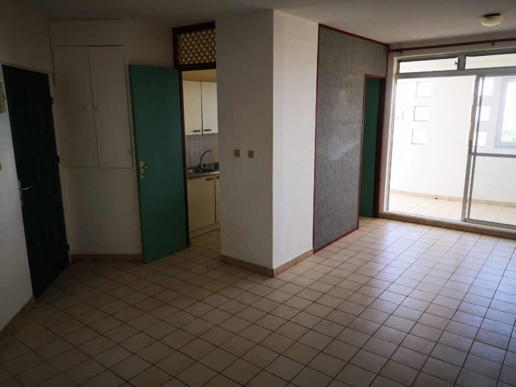 Schoelcher, Appartement T3 avec garage, dernier étage vue me – 3 pièces – 2 chambres – 70 m²