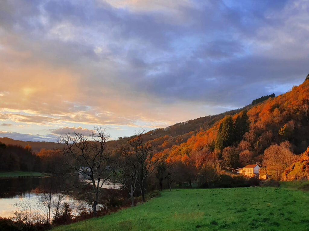 Jolie maison avec vue sur le Lot 12320 Conques-en-Rouergues – NR pièces – NR chambres