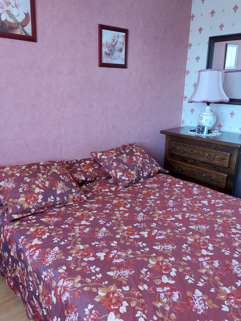 Appartement de 70 m2 au 9ème étage d’une belle résidence à V – 3 pièces – 2 chambres – 70 m²