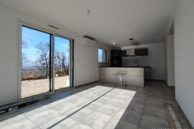 MAISON – 8 pièces – 5 chambres – 129.62 m²