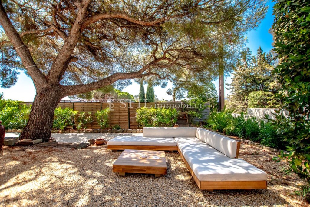 vente villa 10 Pièce(s) – 10 pièces – 10 chambres – 600.00 m²