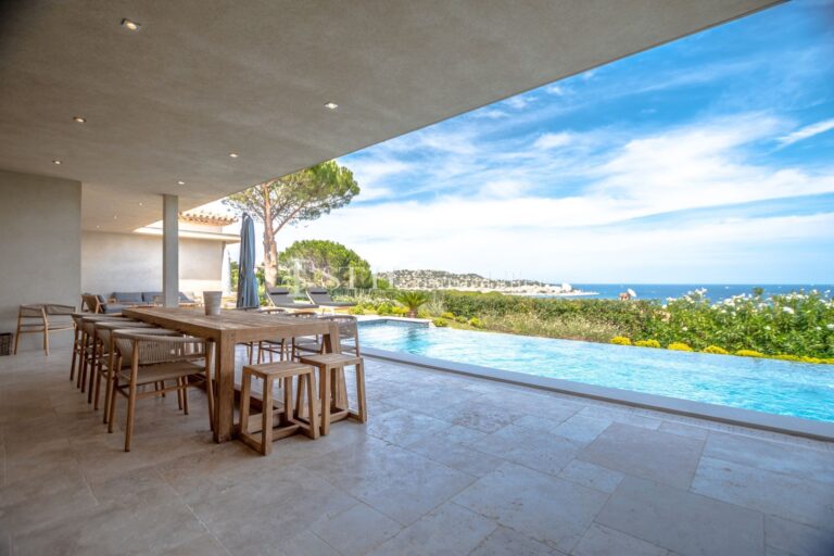 location villa 6 Pièce(s) – 6 pièces – 5 chambres – 550.00 m²