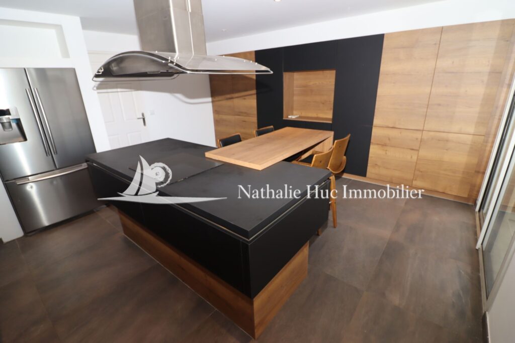 vente appartement 5 Pièce(s) – 5 pièces – 3 chambres – 249.62 m²