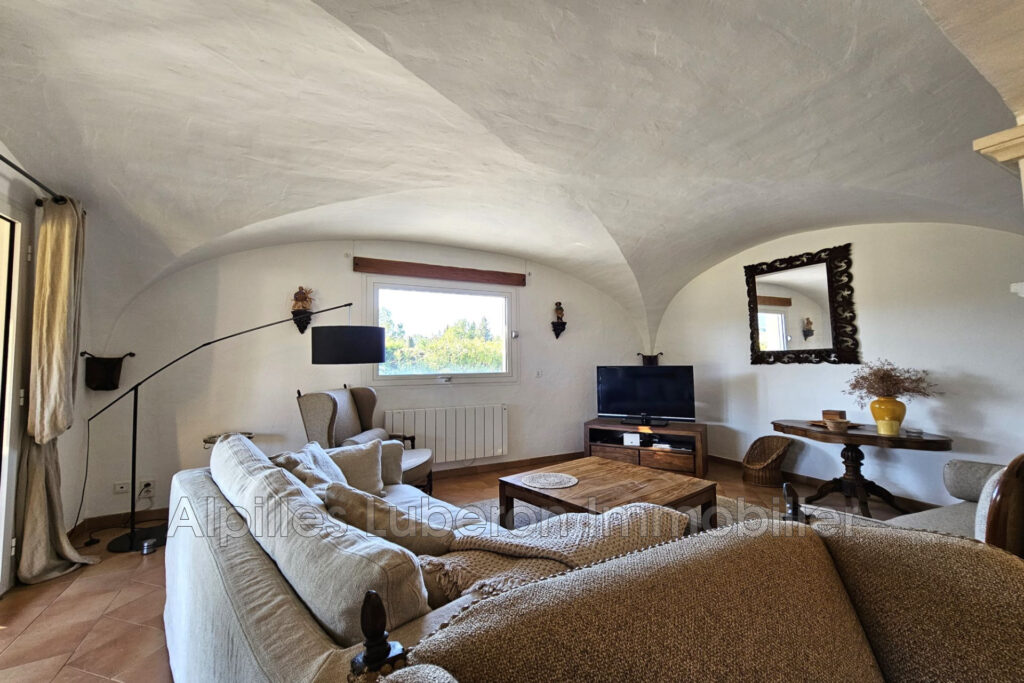 location maison 6 Pièce(s) – 6 pièces – 4 chambres – 150.00 m²