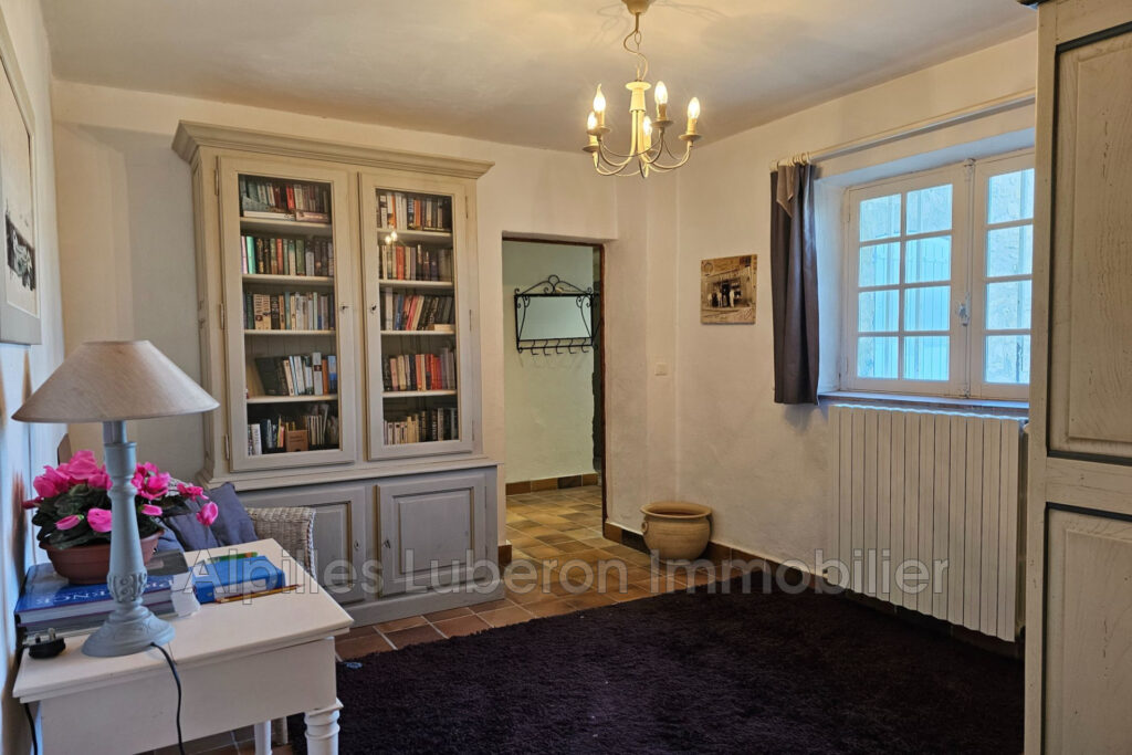 location mas 7 Pièce(s) – 7 pièces – 5 chambres – 300.00 m²