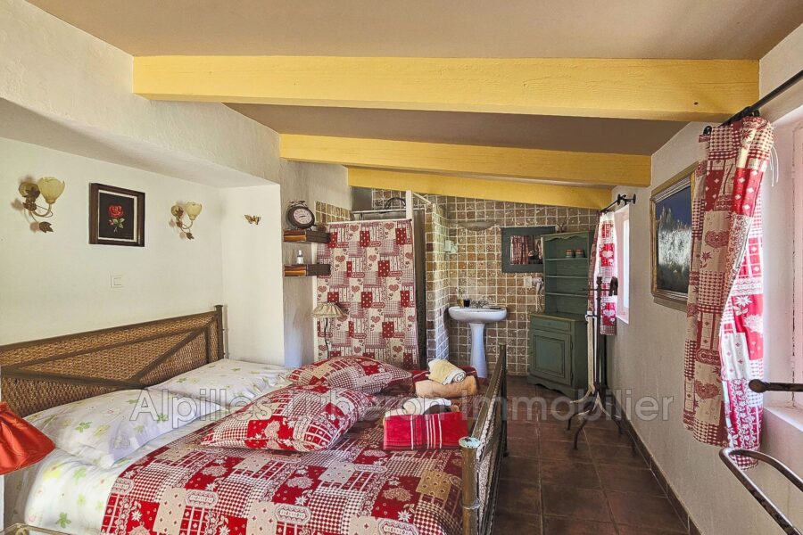 Maison à louer à Eygalières