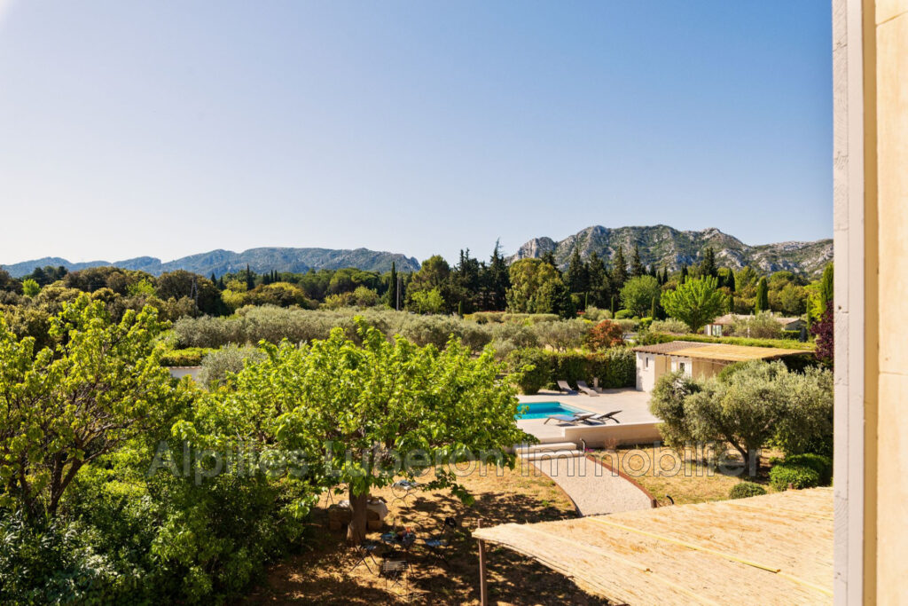 location mas 7 Pièce(s) – 7 pièces – 5 chambres – 250.00 m²