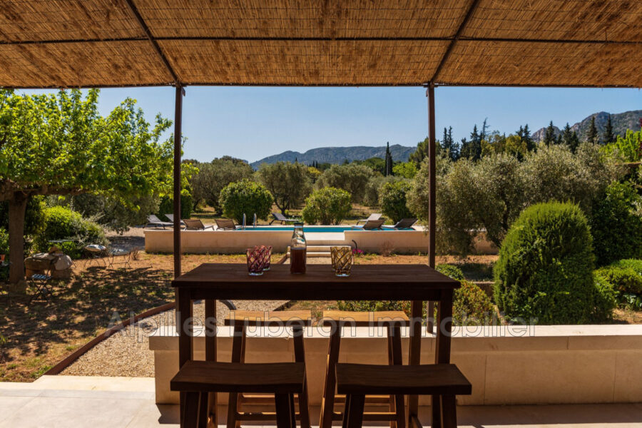 Maison à louer à Eygalières