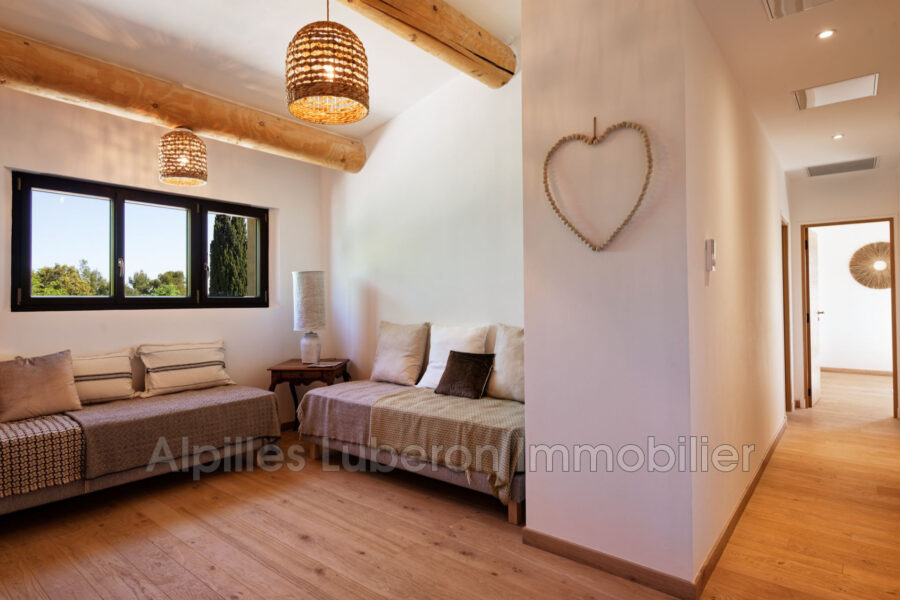 Maison à louer à Eygalières