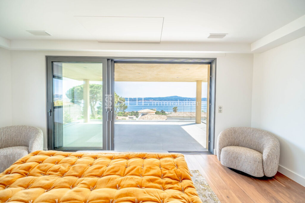 location villa 6 Pièce(s) – 6 pièces – 4 chambres – 366.00 m²