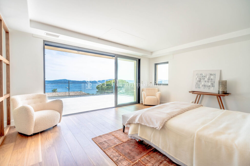 location villa 6 Pièce(s) – 6 pièces – 4 chambres – 366.00 m²