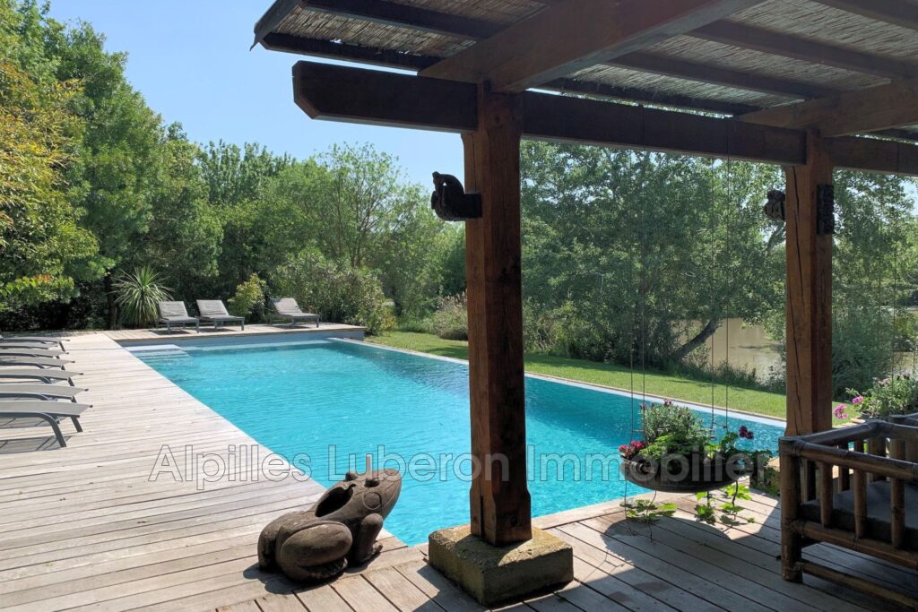 location longère 9 Pièce(s) – 9 pièces – 7 chambres – 300.00 m²