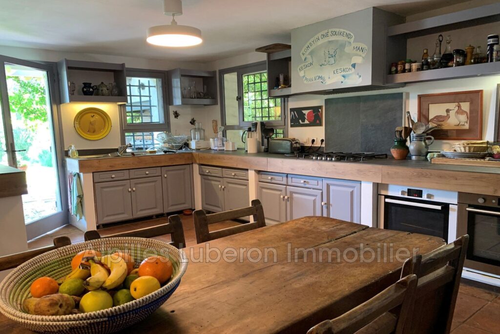 location longère 9 Pièce(s) – 9 pièces – 7 chambres – 300.00 m²