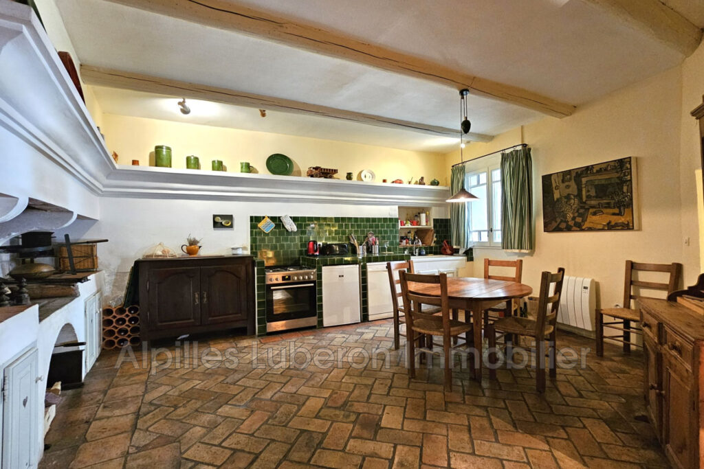 location maison de village 4 Pièce(s) – 4 pièces – 2 chambres – 85.00 m²