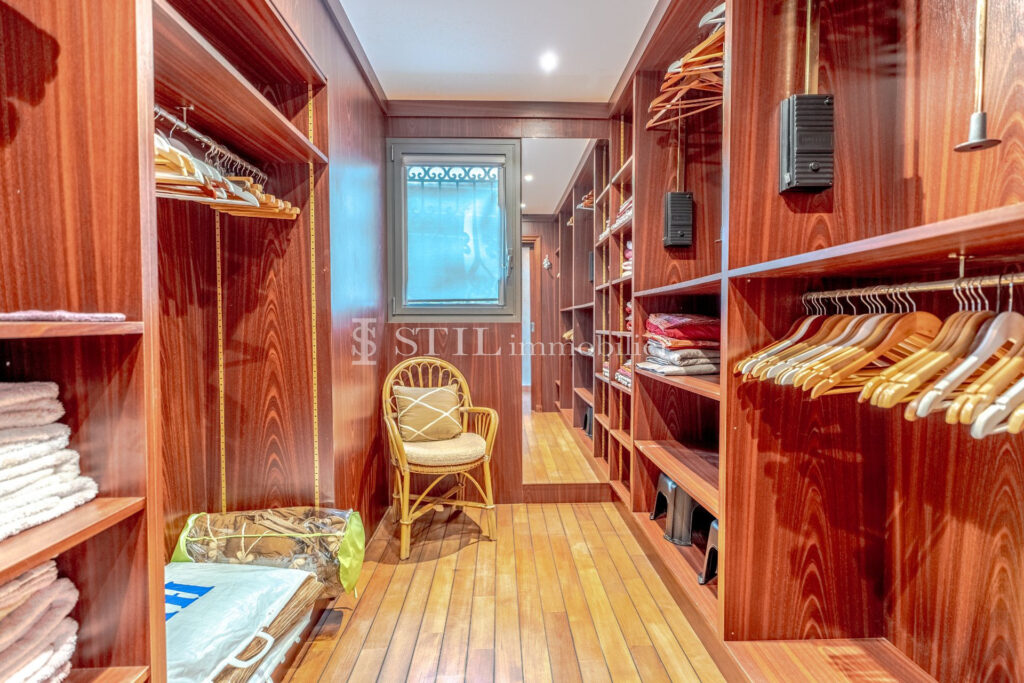 vente villa 5 Pièce(s) – 5 pièces – 3 chambres – 170.00 m²