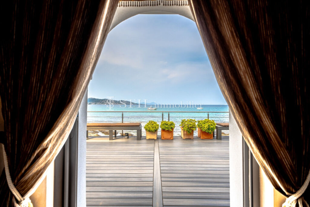 vente villa 5 Pièce(s) – 5 pièces – 3 chambres – 170.00 m²