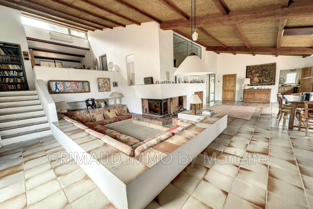 belle proprieté au calme avec vue mer, unique en son genre – 13 pièces – 10 chambres – 450.00 m²