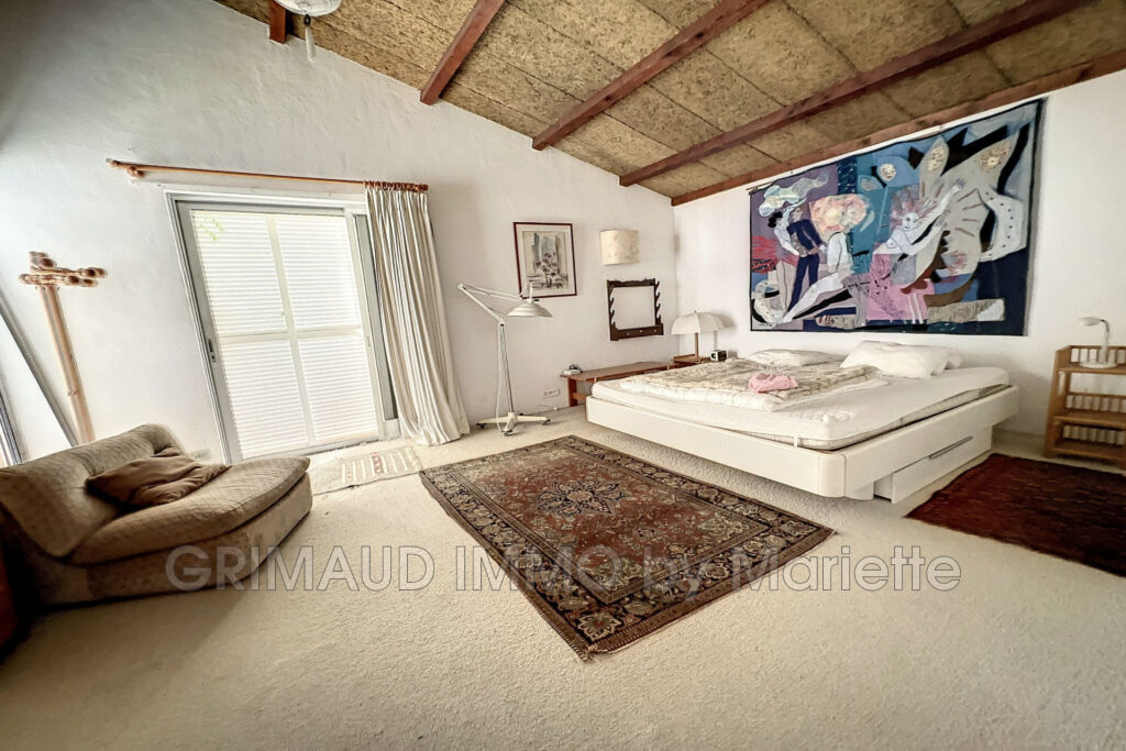 belle proprieté au calme avec vue mer, unique en son genre – 13 pièces – 10 chambres – 450.00 m²