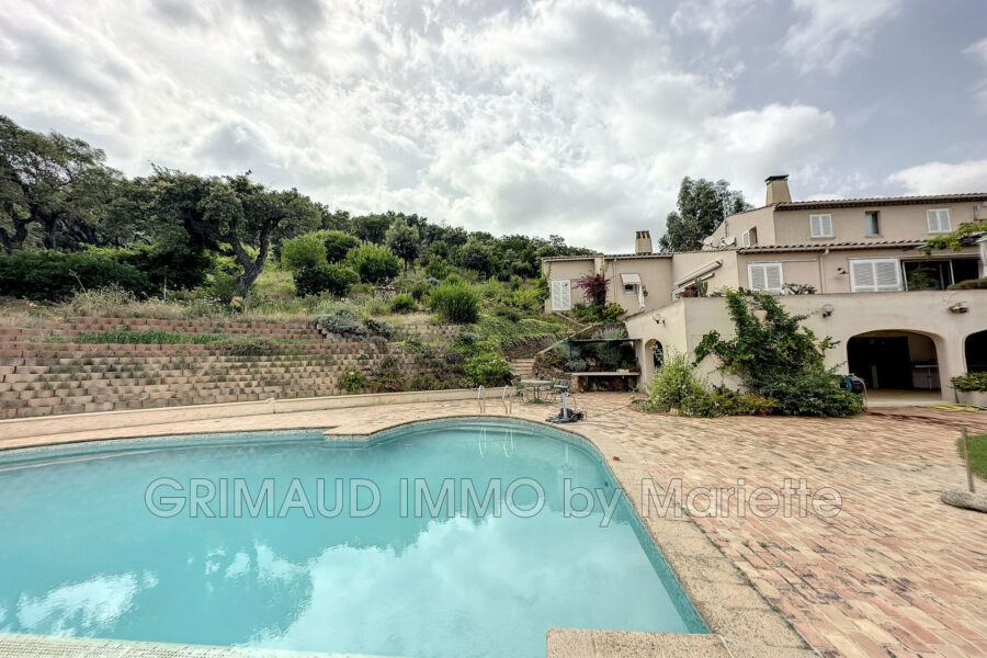 Maison à vendre à La mole