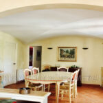 belle villa provencale au calme dans domaine sécurisé, a pied  – 7 pièces – 6 chambres – 245.00 m²
