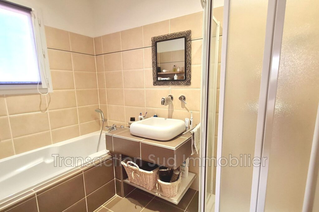 vente villa provençale 7 Pièce(s) – 7 pièces – 4 chambres – 142.70 m²