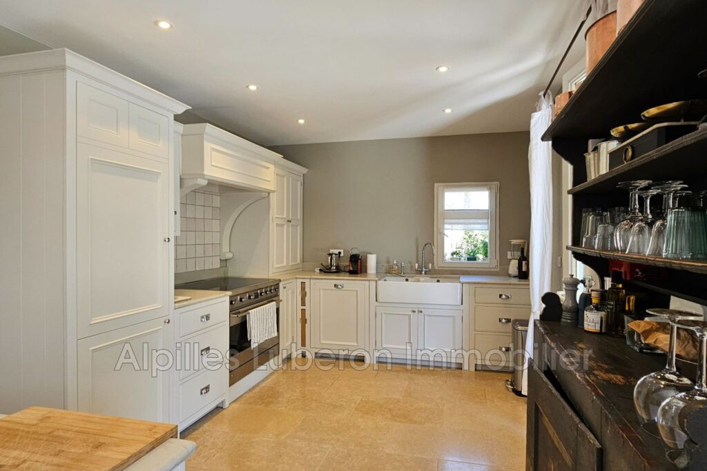 location maison de village 5 Pièce(s) – 5 pièces – 4 chambres – 150.00 m²