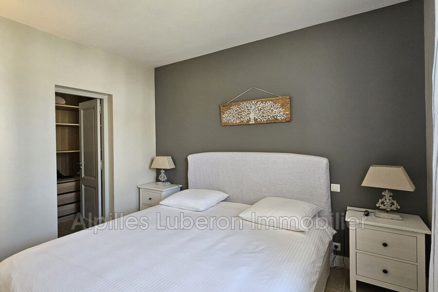 Maison à louer à Eygalières