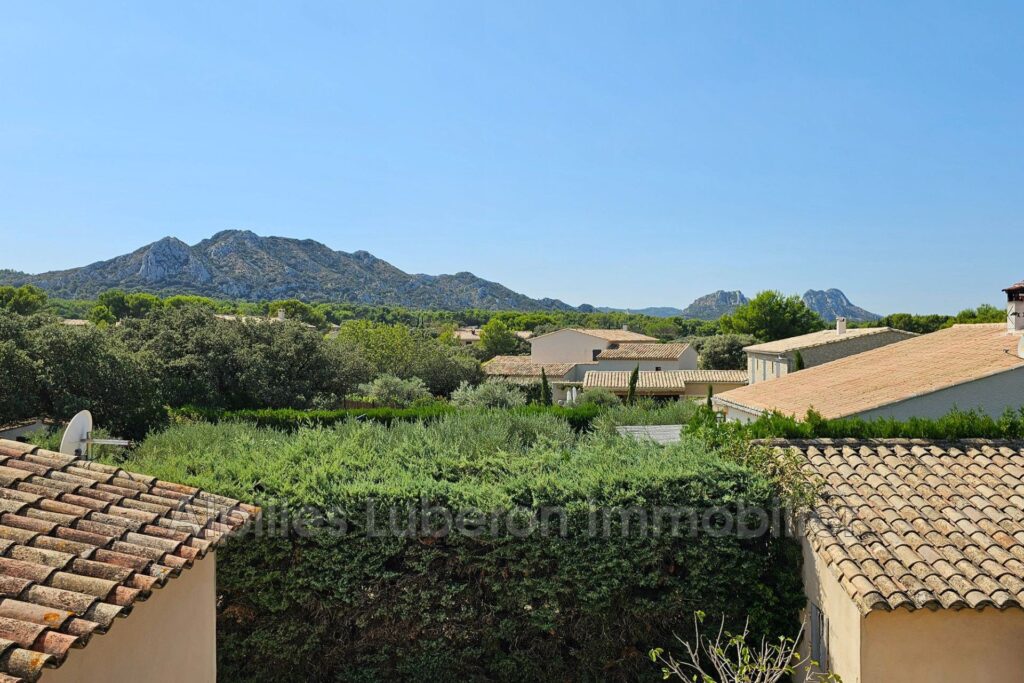 location maison de village 5 Pièce(s) – 5 pièces – 4 chambres – 150.00 m²