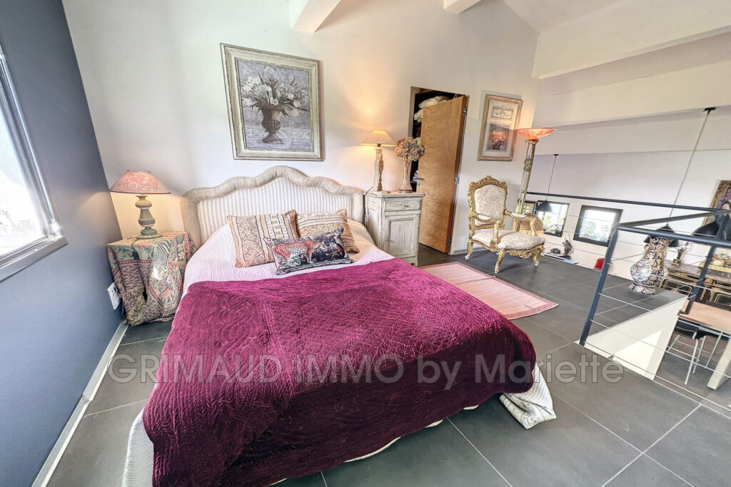 belle villa dans les vignes et sa piscine – 4 pièces – 3 chambres – 154.00 m²