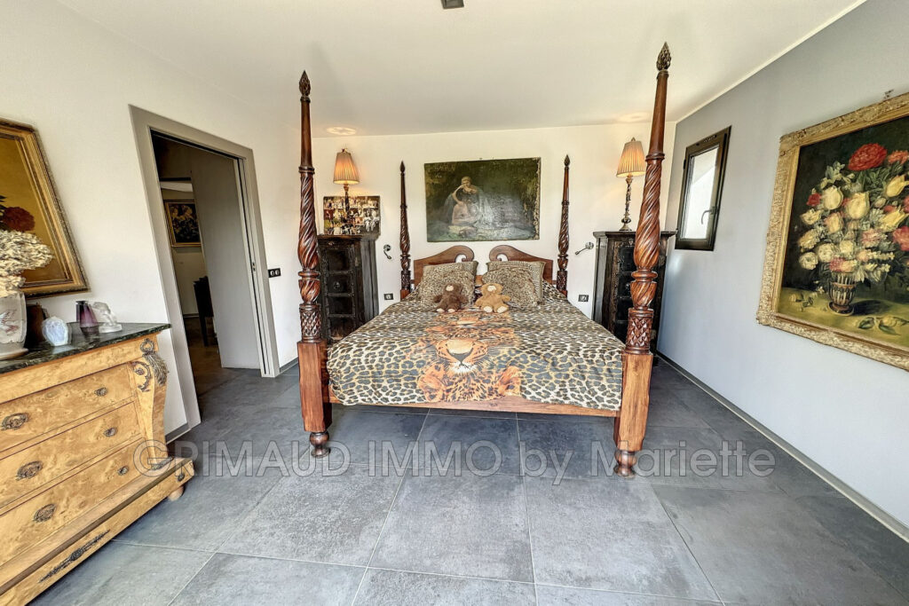 belle villa dans les vignes et sa piscine – 4 pièces – 3 chambres – 154.00 m²