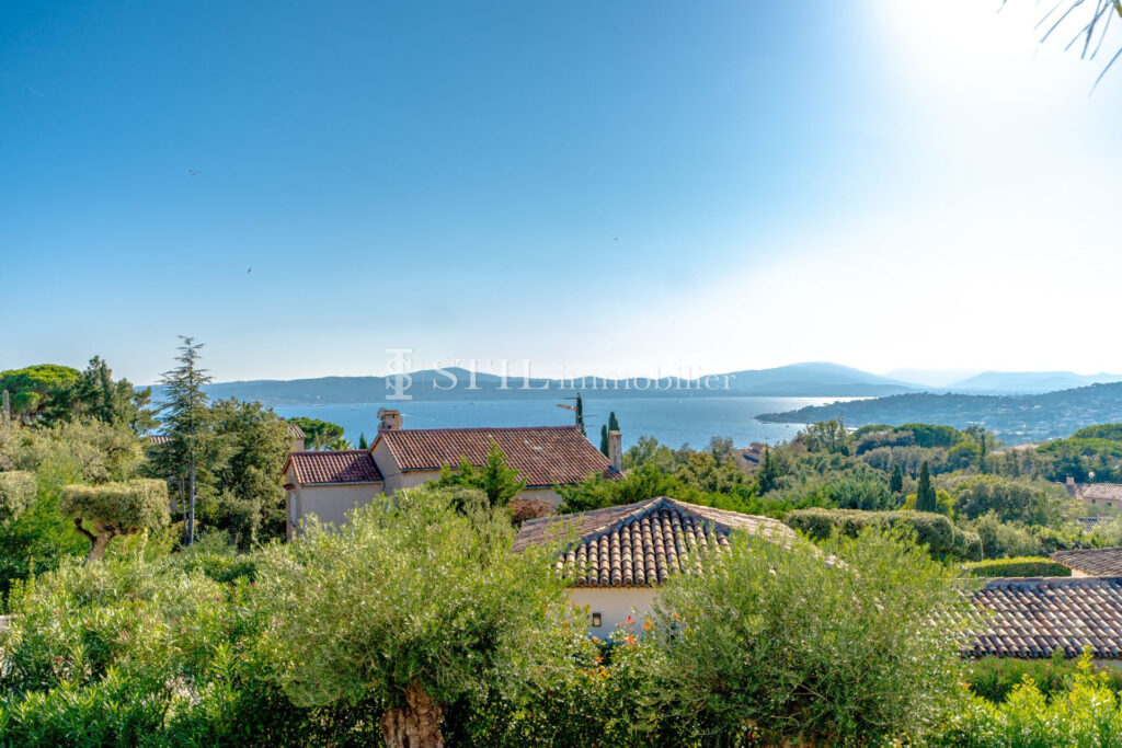 vente villa 6 Pièce(s) – 6 pièces – 5 chambres – 350.00 m²