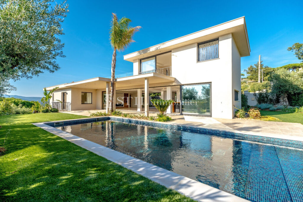 vente villa 6 Pièce(s) – 6 pièces – 5 chambres – 350.00 m²