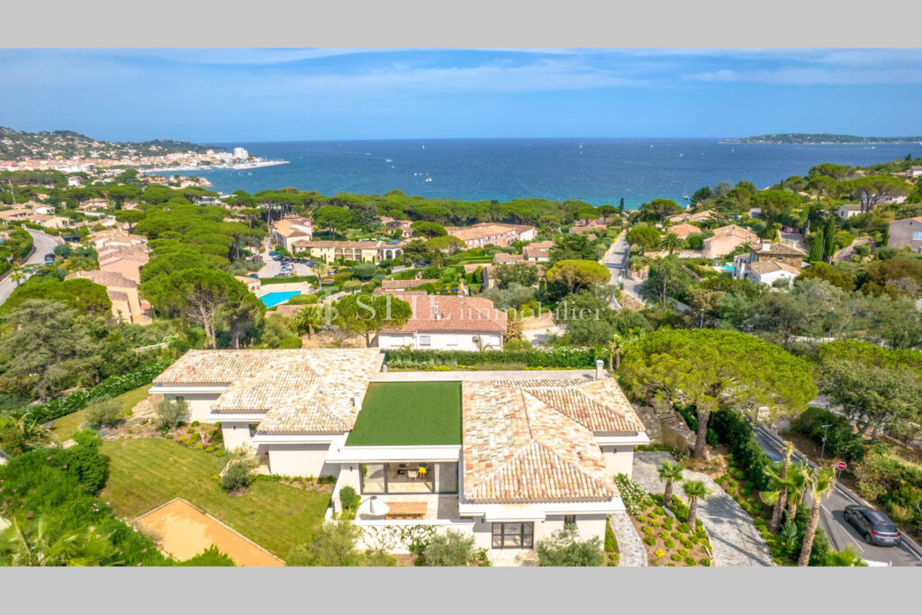 location villa 6 Pièce(s) – 6 pièces – 5 chambres – 550.00 m²