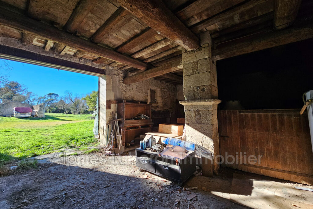 vente maison en pierre 10 Pièce(s) – 10 pièces – NR chambres – 630.00 m²