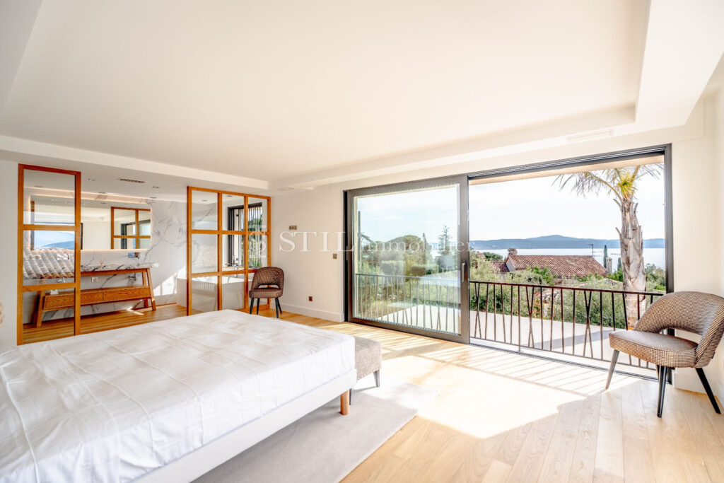 vente villa 6 Pièce(s) – 6 pièces – 5 chambres – 350.00 m²