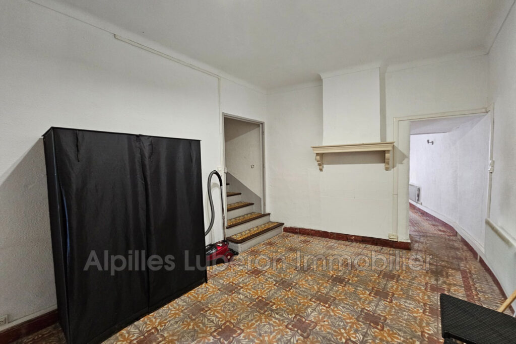 vente maison de village 11 Pièce(s) – 11 pièces – 6 chambres – 225.00 m²