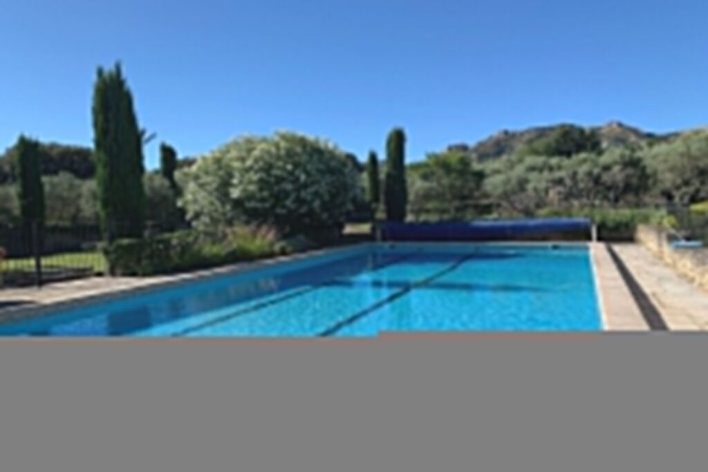 location mas 7 Pièce(s) – 7 pièces – 5 chambres – 300.00 m²