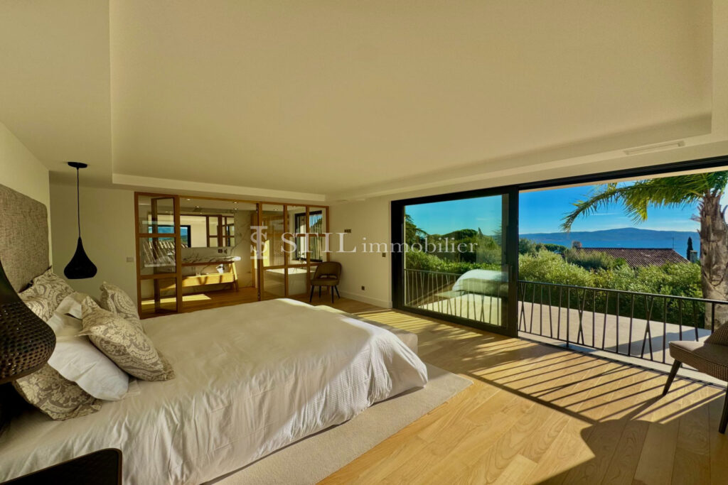 vente villa 6 Pièce(s) – 6 pièces – 5 chambres – 350.00 m²