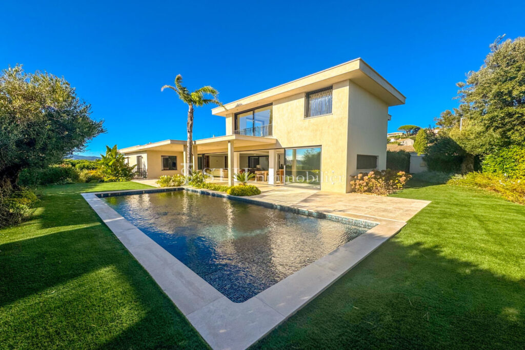 vente villa 6 Pièce(s) – 6 pièces – 5 chambres – 350.00 m²